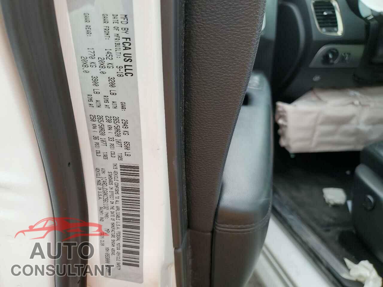 DODGE DURANGO 2019 - 1C4RDJDG0KC561132