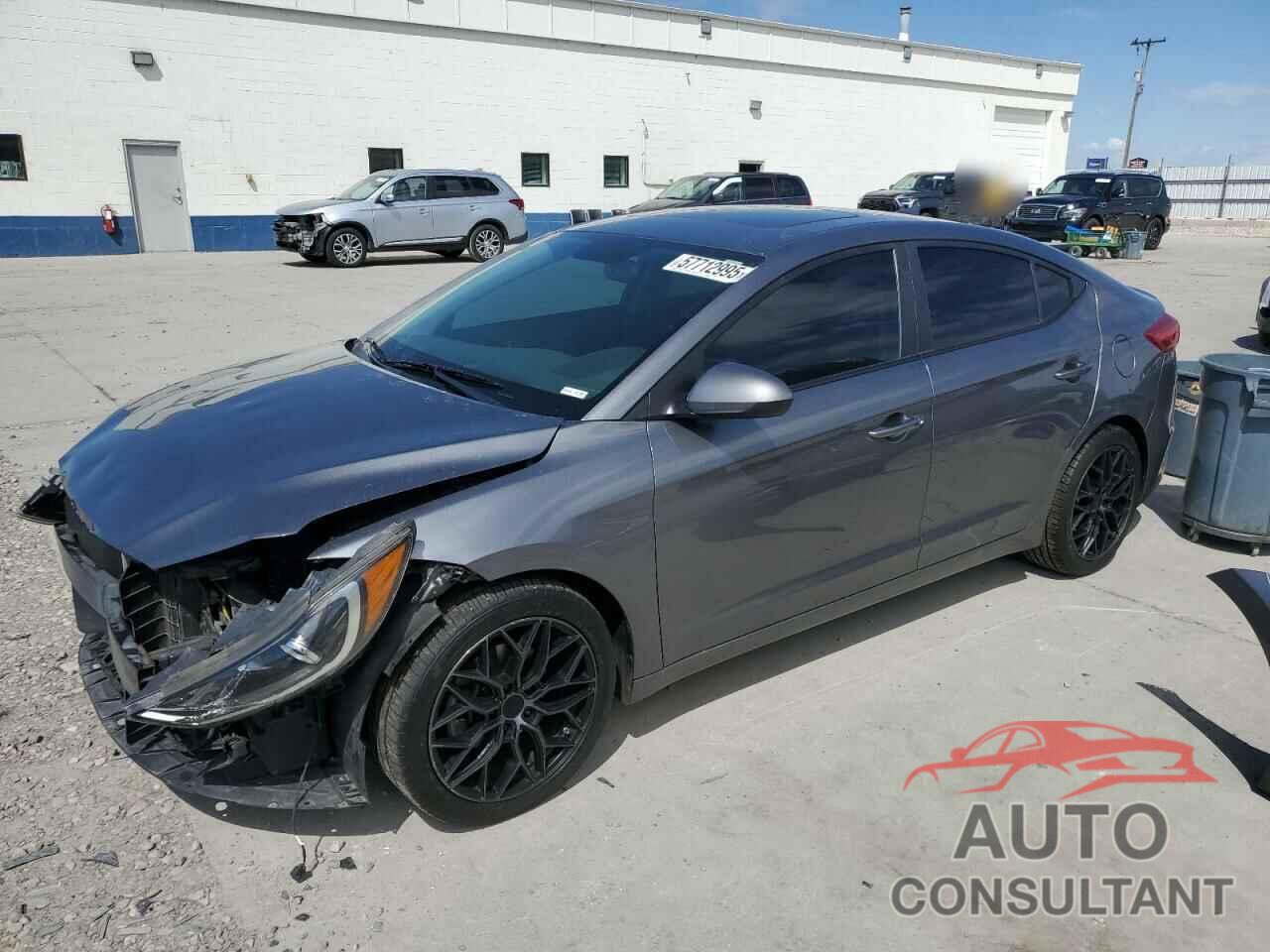 HYUNDAI ELANTRA 2018 - 5NPD84LF9JH376413