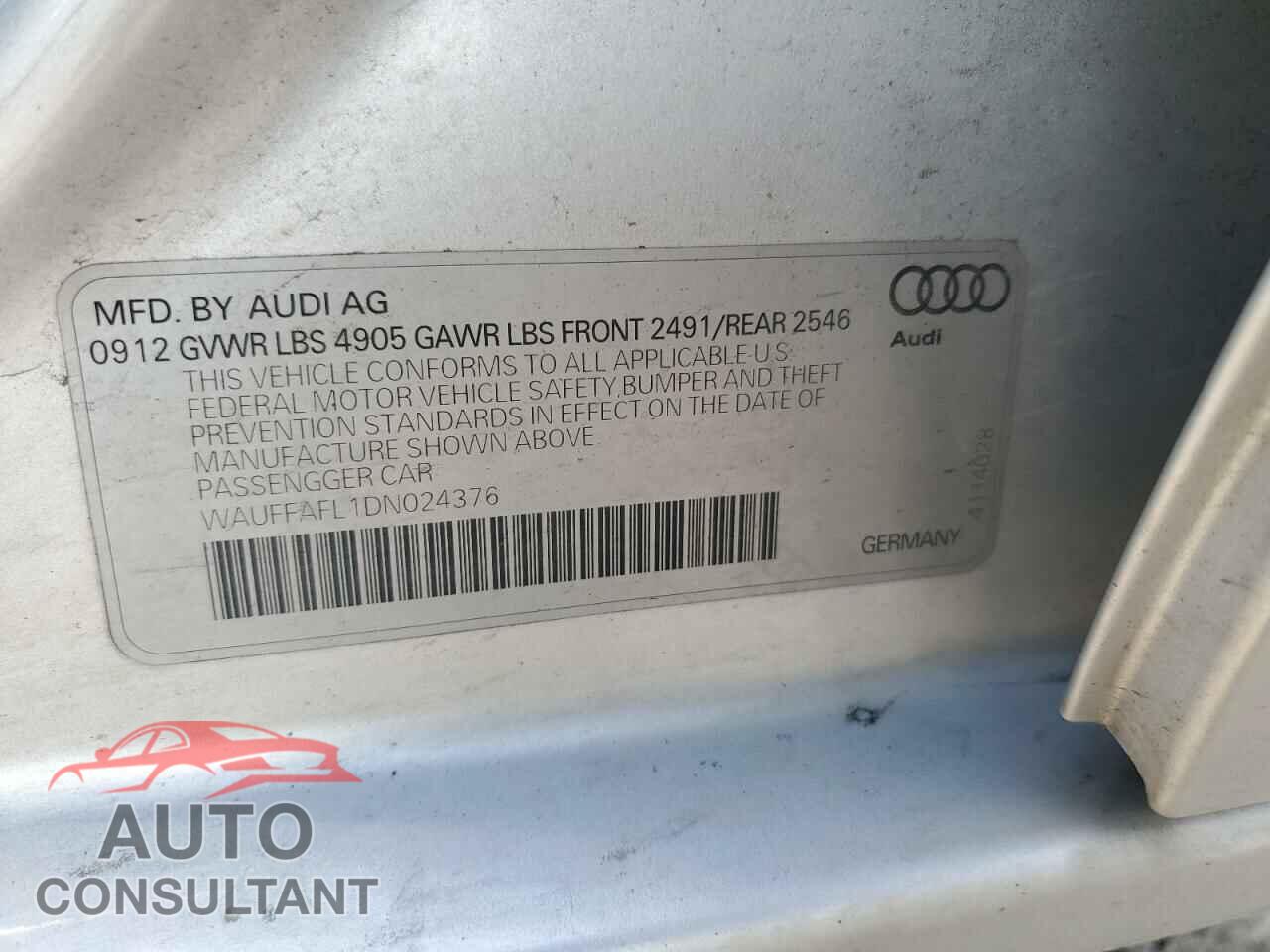 AUDI A4 2013 - WAUFFAFL1DN024376