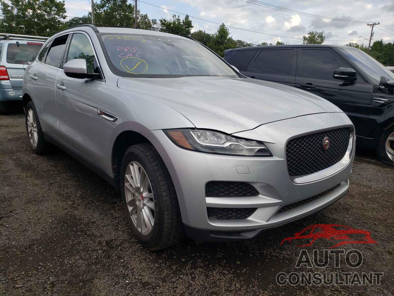 JAGUAR F-PACE 2017 - SADCK2BV0HA083256