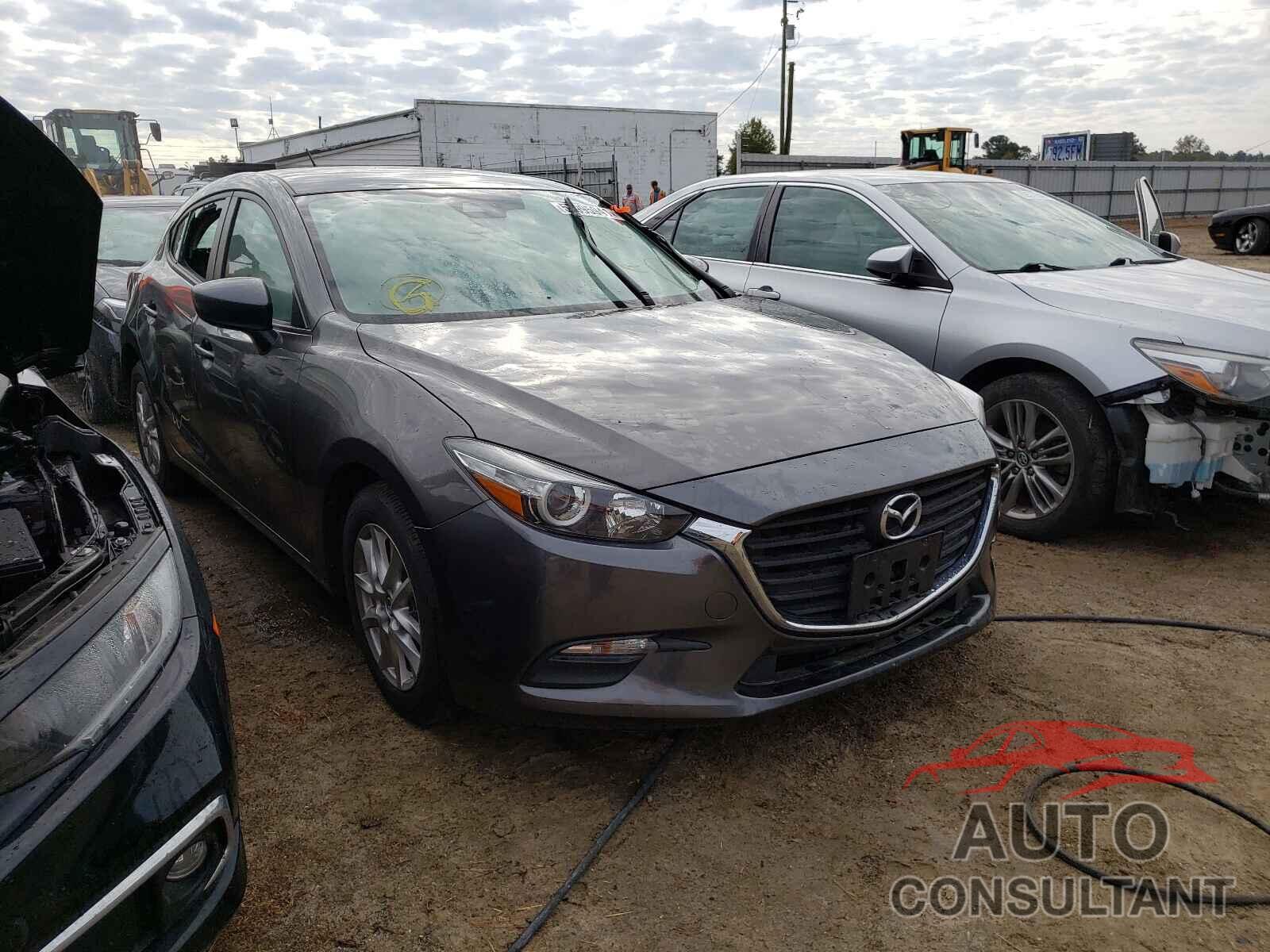 MAZDA 3 2018 - 3MZBN1K72JM213151