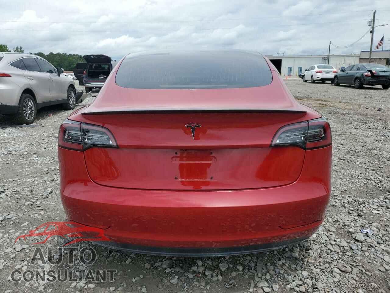 TESLA MODEL 3 2018 - 5YJ3E1EB3JF079911