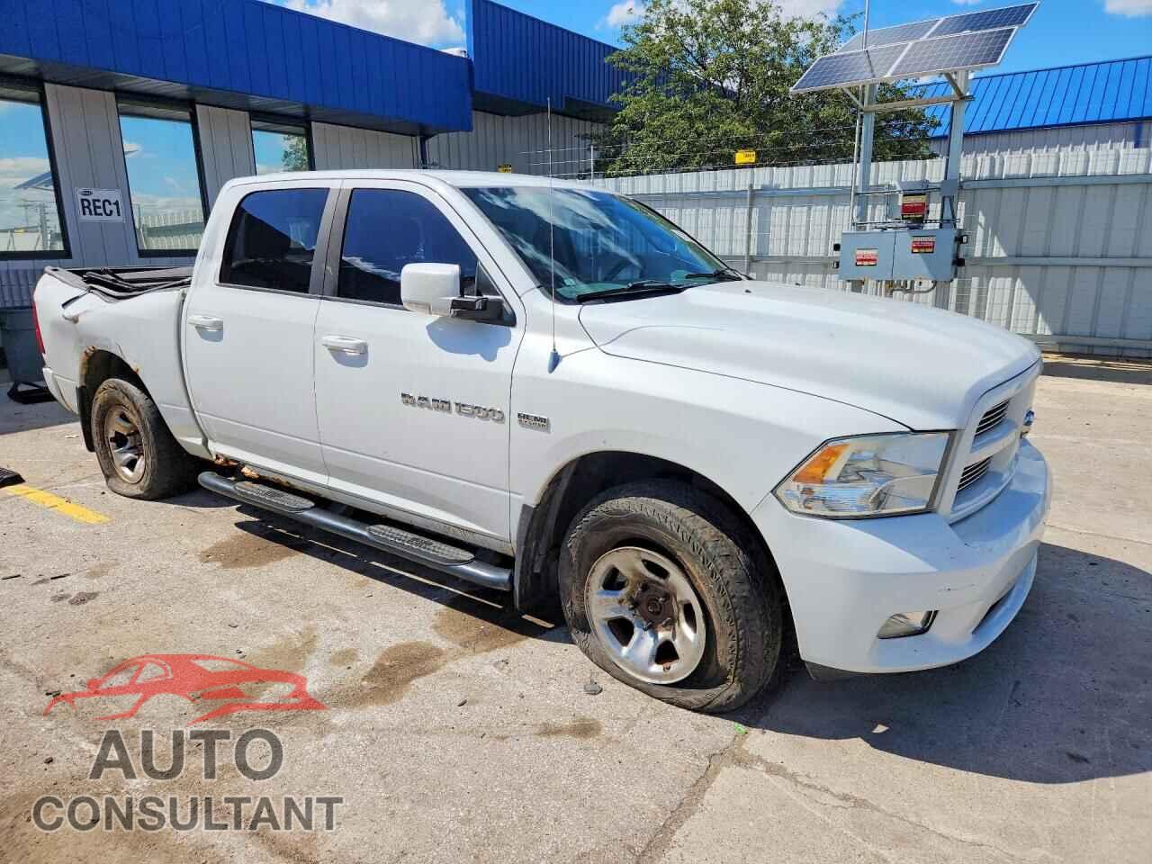 DODGE RAM 1500 2012 - 1C6RD7MT6CS103982