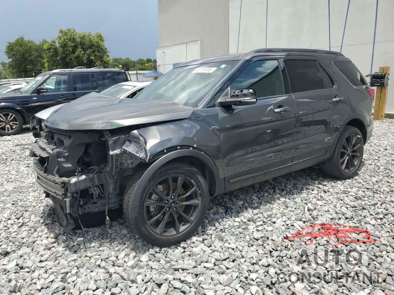 FORD EXPLORER 2018 - 1FM5K7D88JGC64032