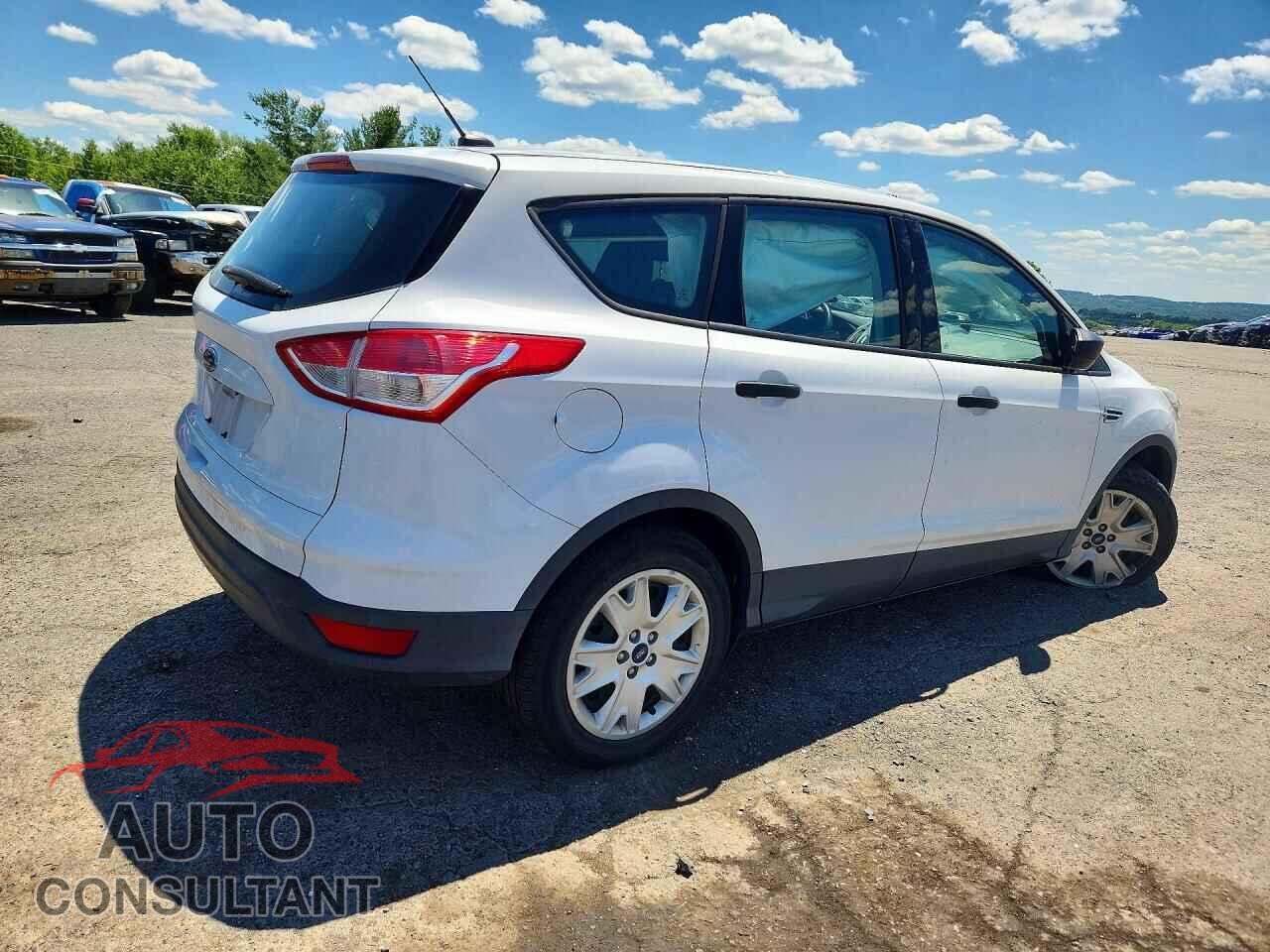 FORD ESCAPE 2016 - 1FMCU0F70GUA17157