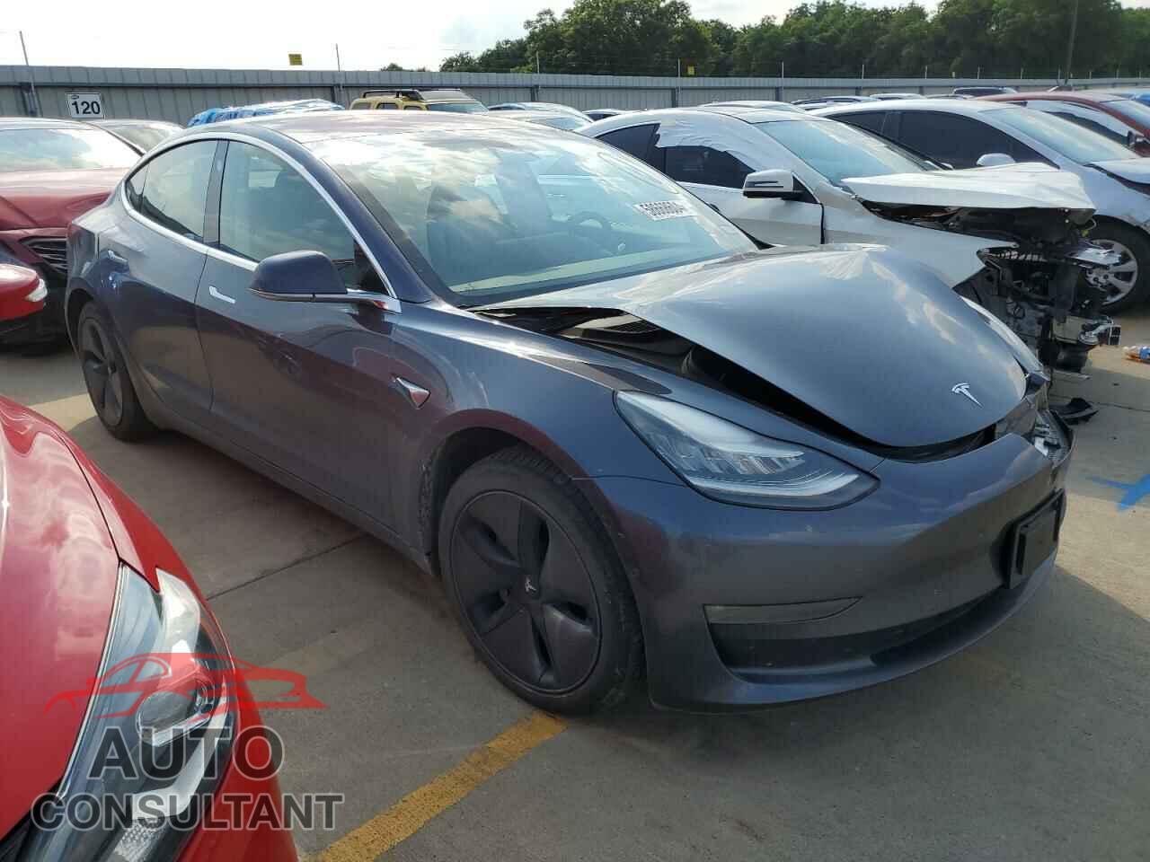 TESLA MODEL 3 2018 - 5YJ3E1EB5JF128512