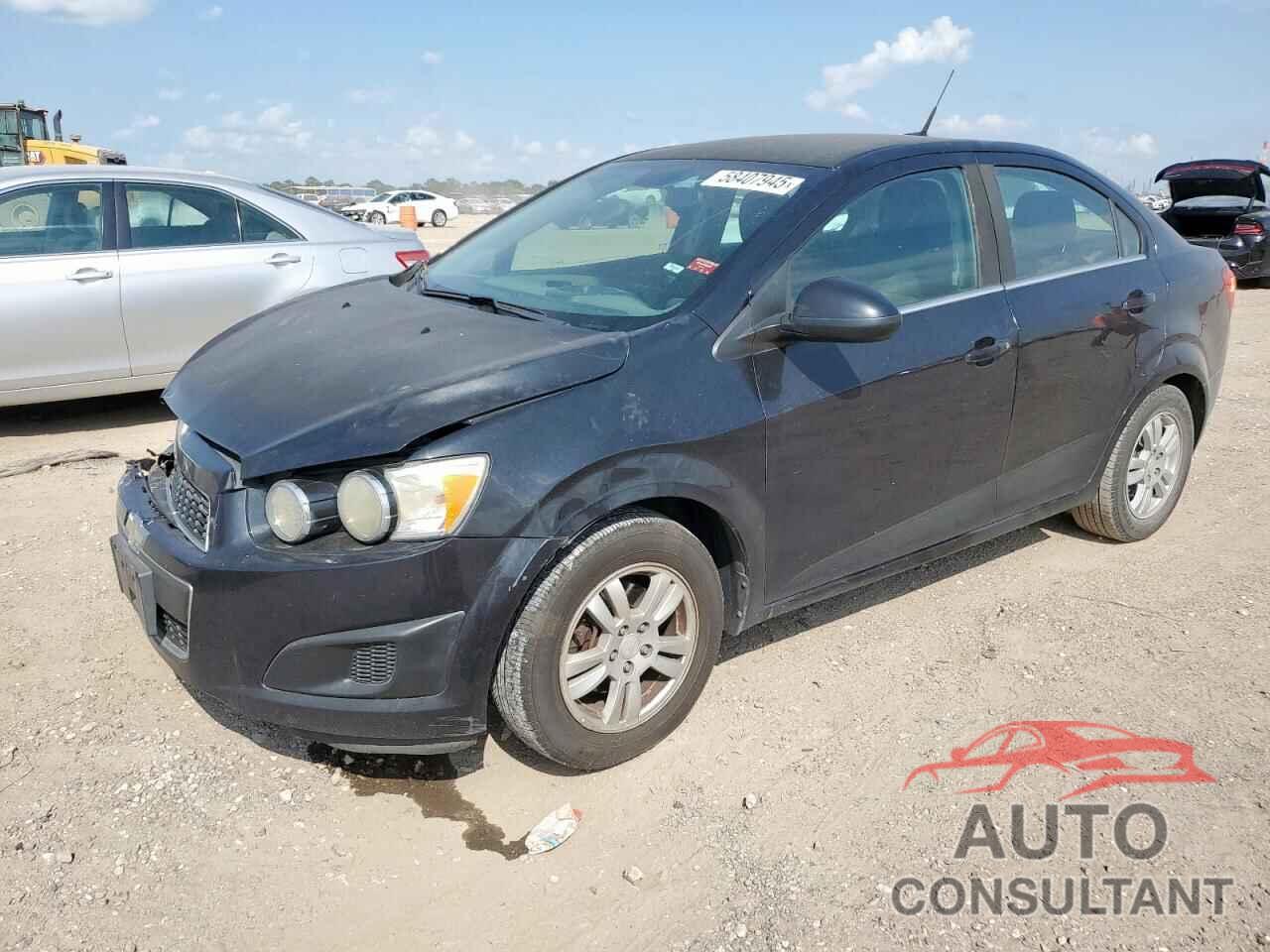 CHEVROLET SONIC 2013 - 1G1JC5SH4D4254197