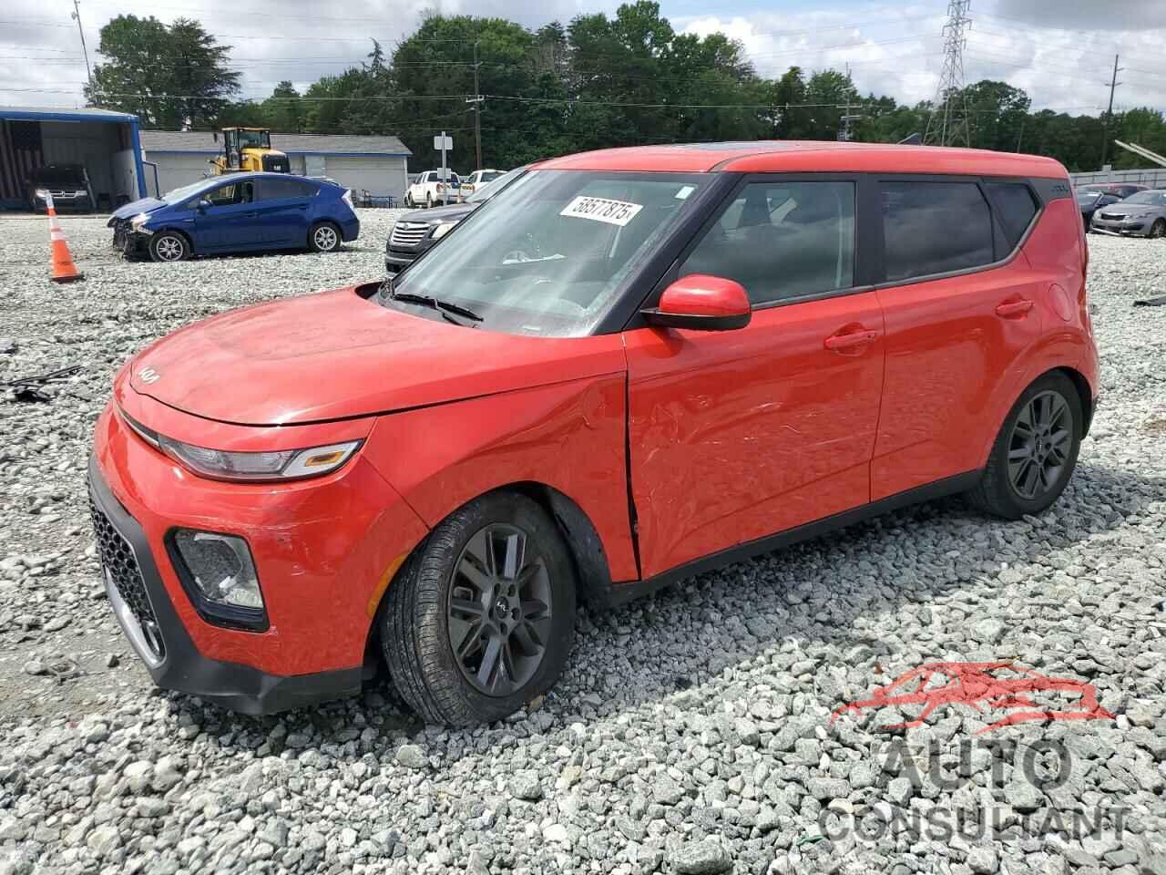 KIA SOUL 2022 - KNDJ33AU6N7170456