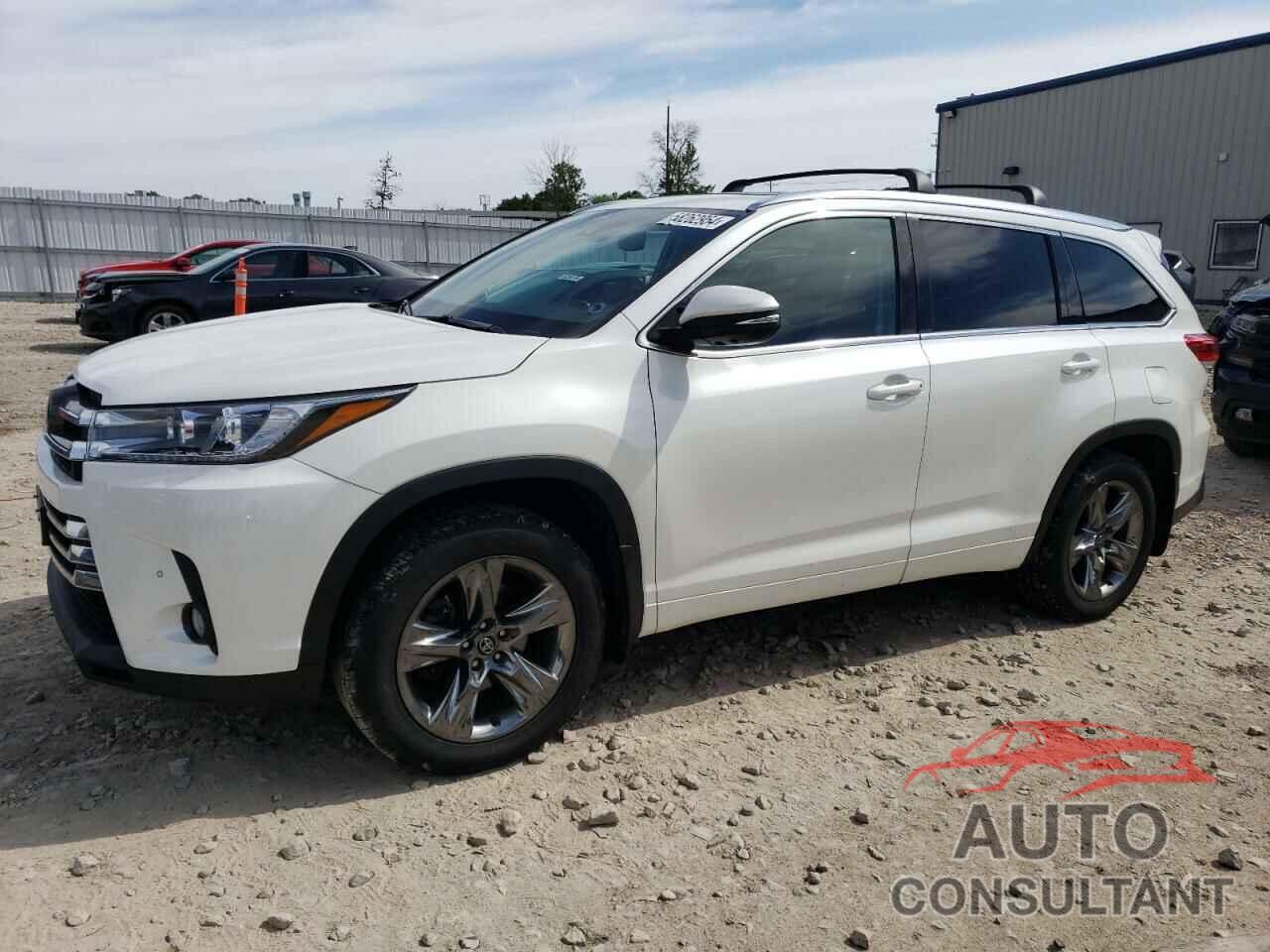 TOYOTA HIGHLANDER 2018 - 5TDDZRFH7JS892688