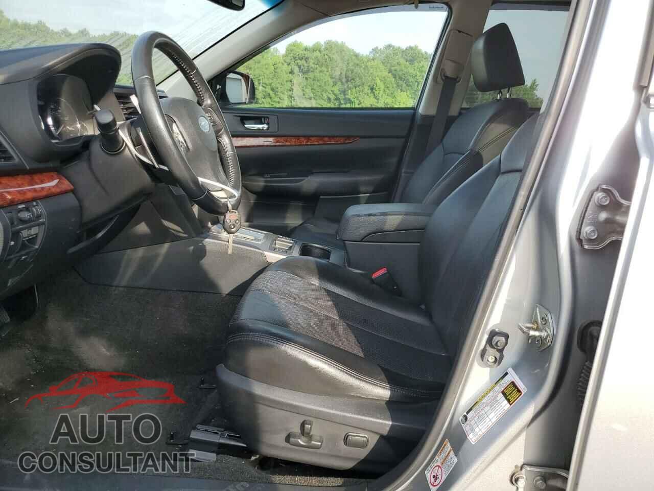 SUBARU OUTBACK 2012 - 4S4BRBLCXC3232409