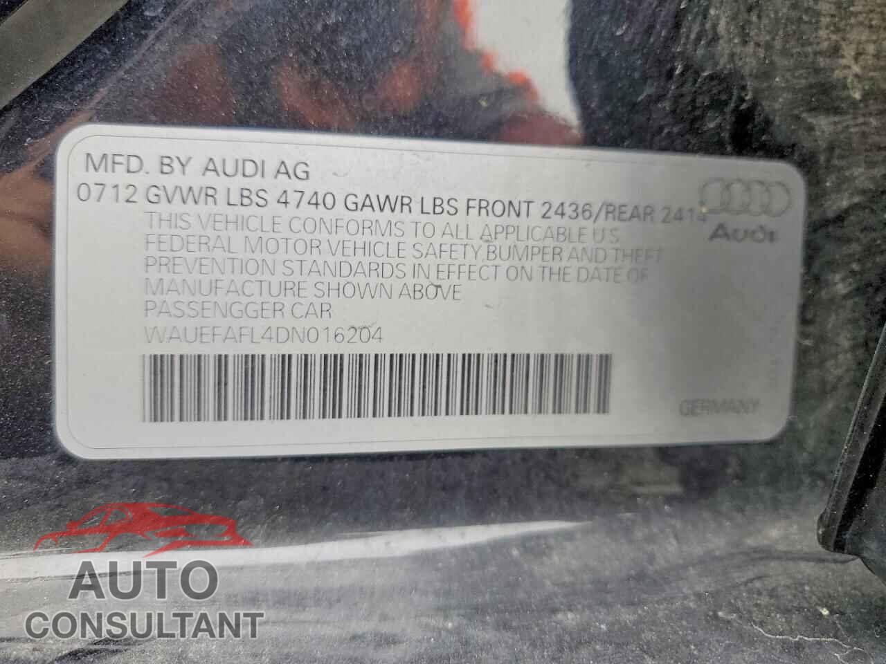 AUDI A4 2013 - WAUEFAFL4DN016204