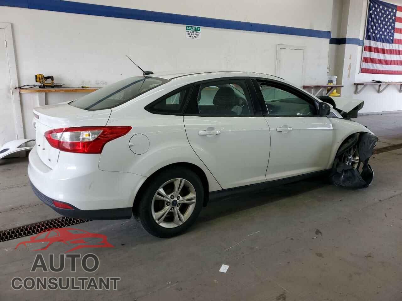 FORD FOCUS 2014 - 1FADP3F29EL350746