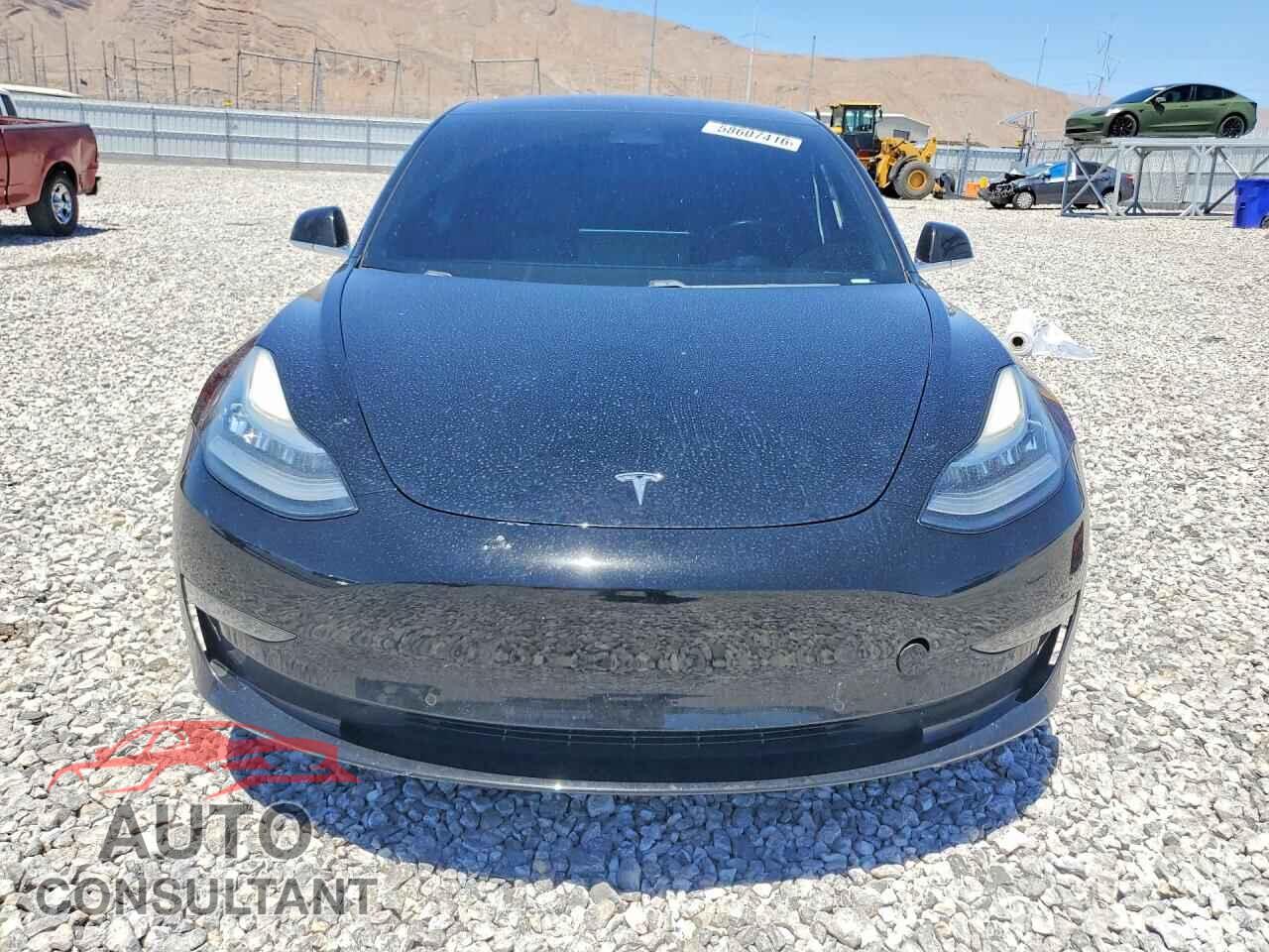 TESLA MODEL 3 2018 - 5YJ3E1EA7JF075951