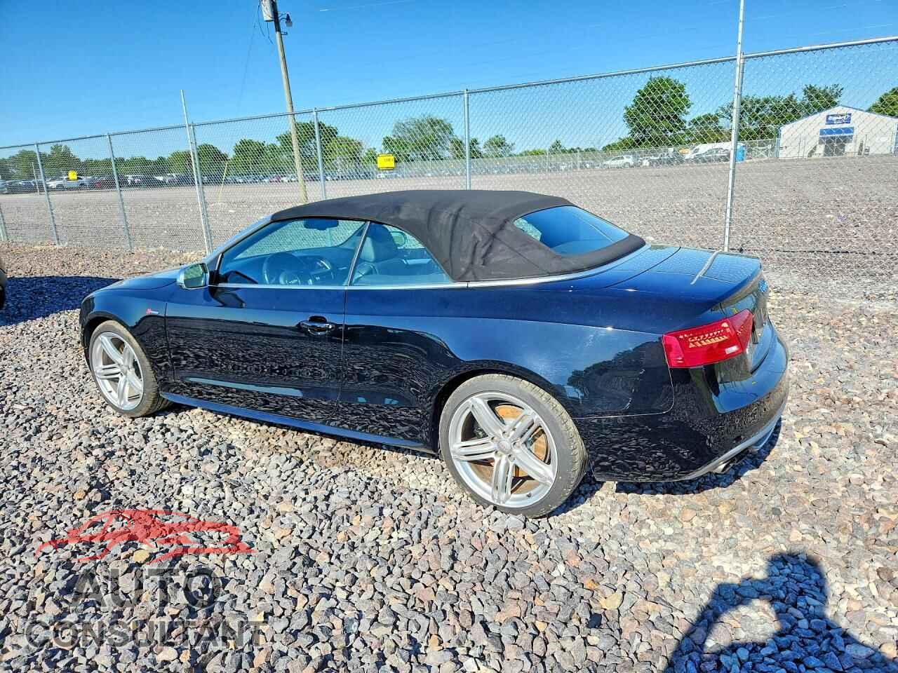 AUDI S5/RS5 2013 - WAUCGAFH2DN004326