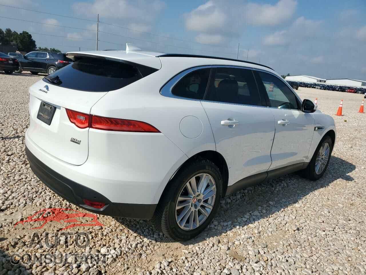 JAGUAR F-PACE 2017 - SADCK2BN3HA496367