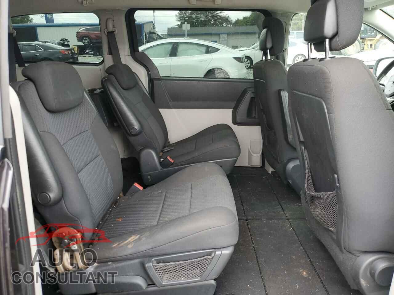 DODGE CARAVAN 2010 - 2D4RN4DE9AR303200
