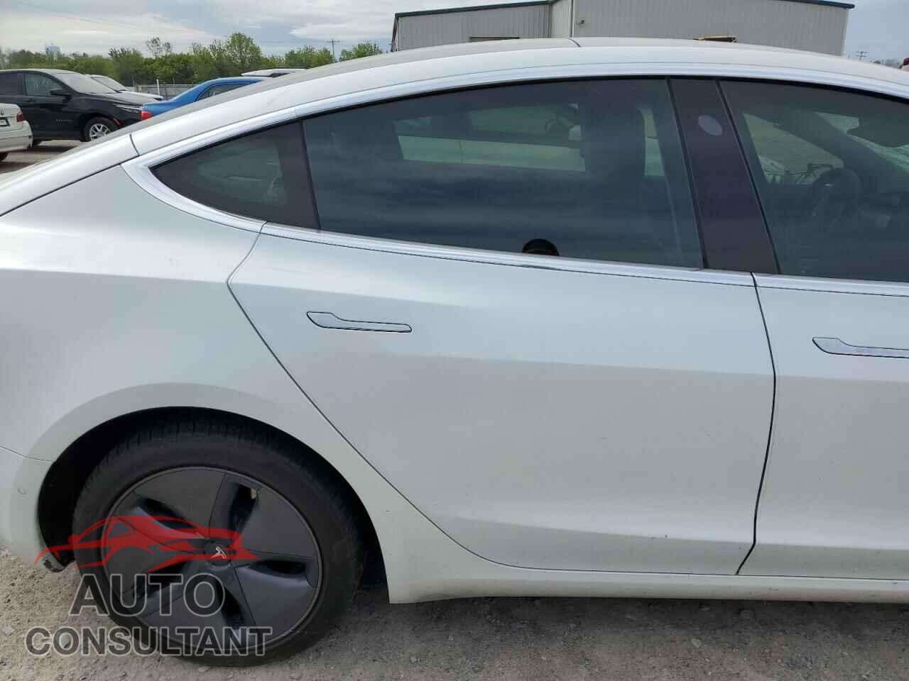 TESLA MODEL 3 2020 - 5YJ3E1EB9LF801059