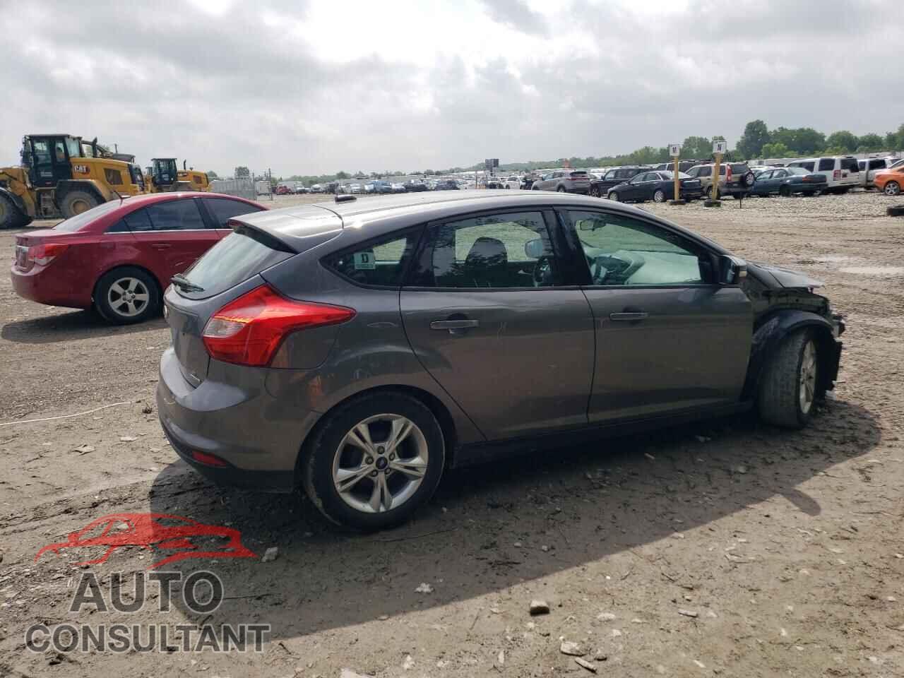 FORD FOCUS 2014 - 1FADP3K26EL207243