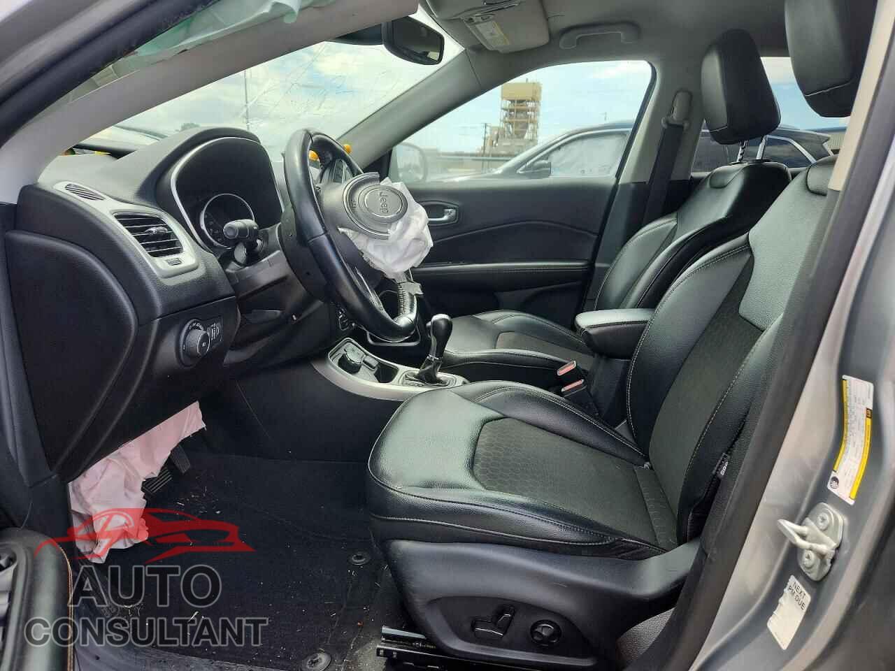 JEEP COMPASS 2021 - 3C4NJDBB2MT595211