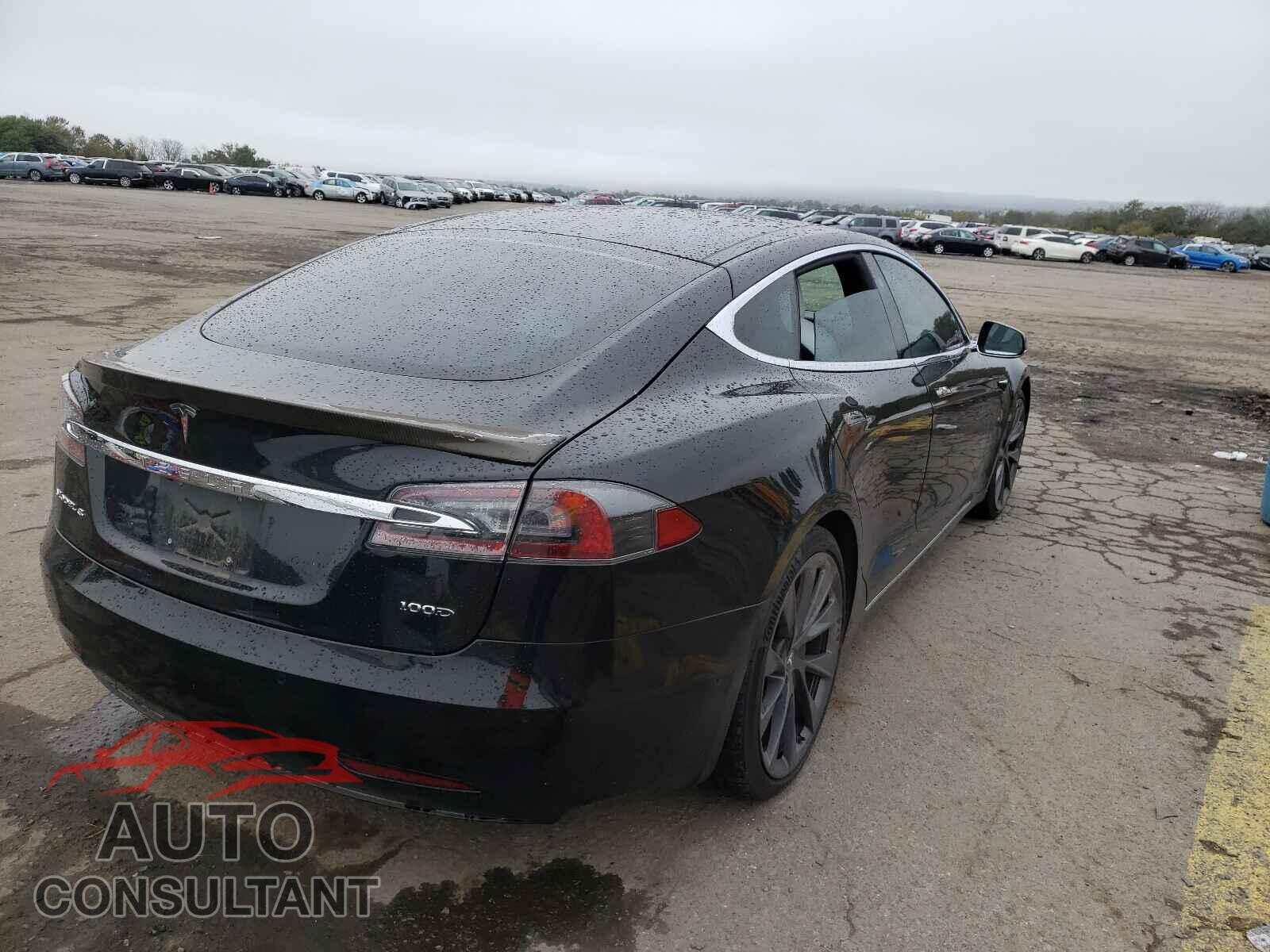 TESLA MODEL S 2018 - 5YJSA1E29JF261278