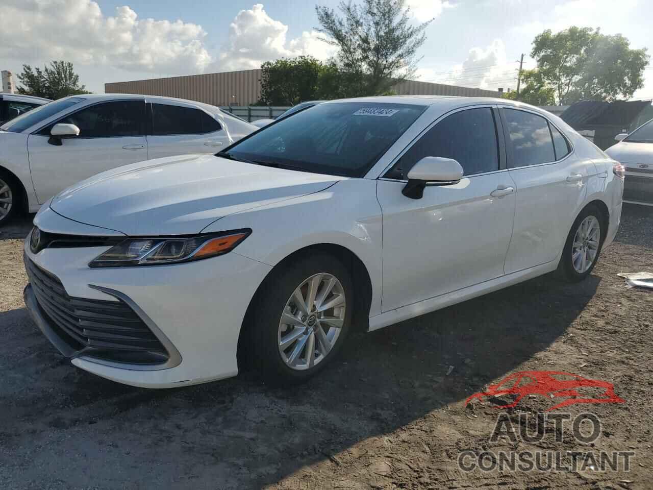 TOYOTA CAMRY 2023 - 4T1R11AK9PU134434
