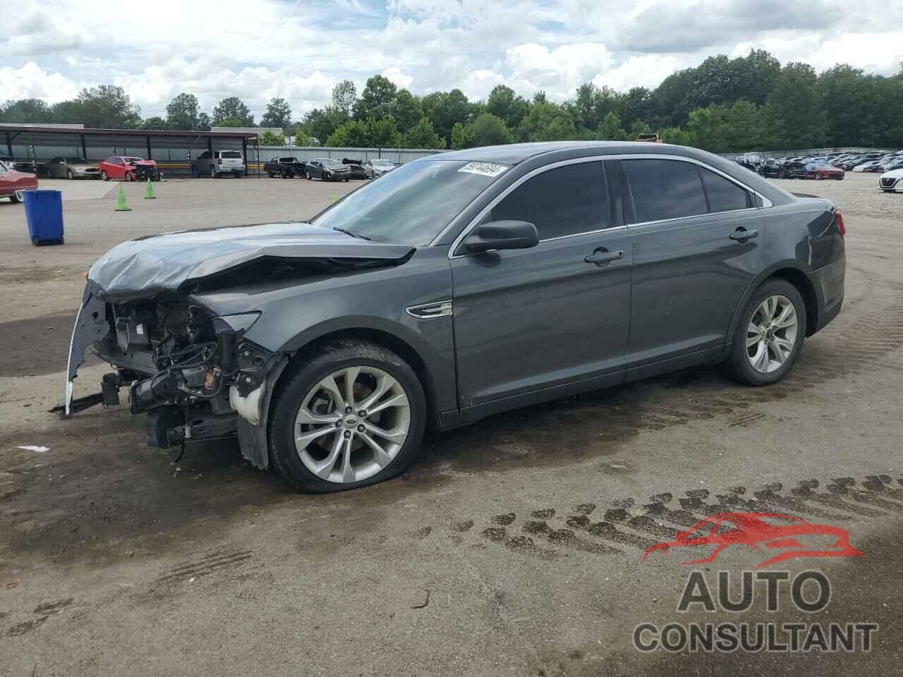 FORD TAURUS 2018 - 1FAHP2D80JG135942