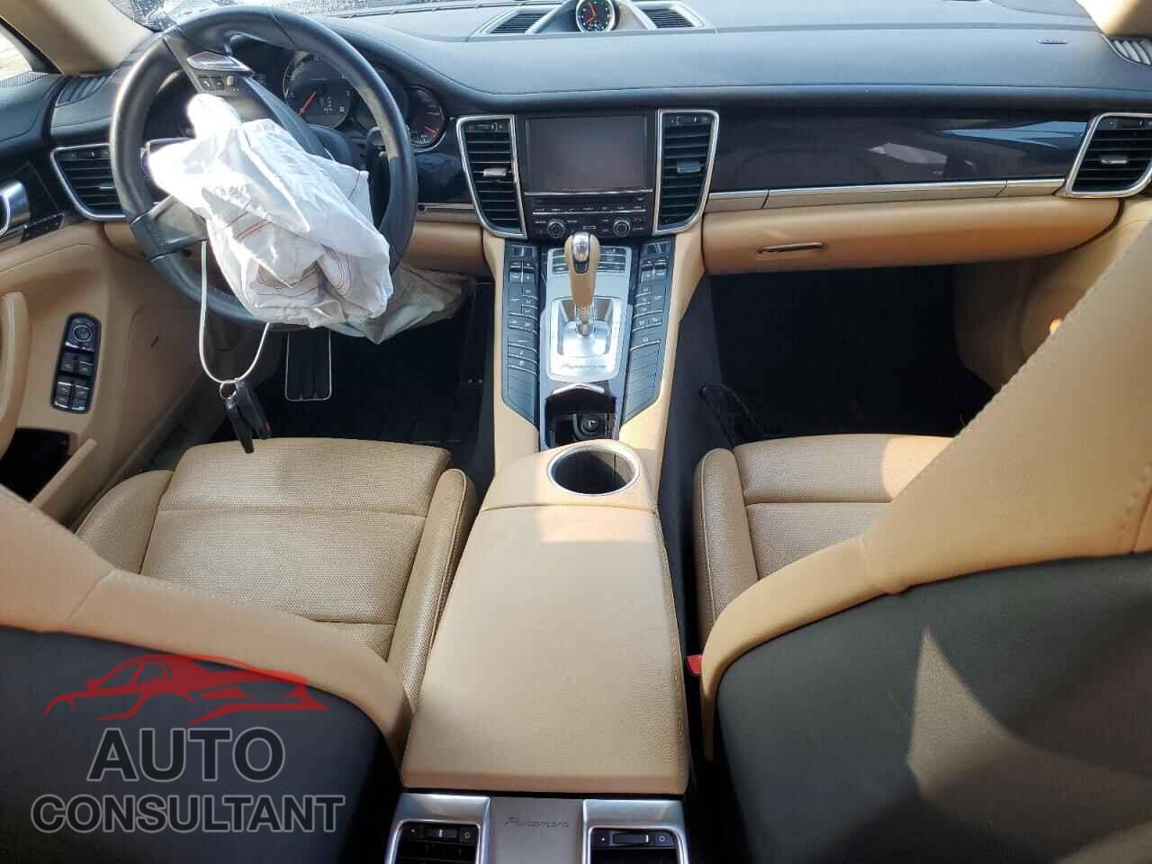 PORSCHE PANAMERA 2015 - WP0AA2A71FL004607