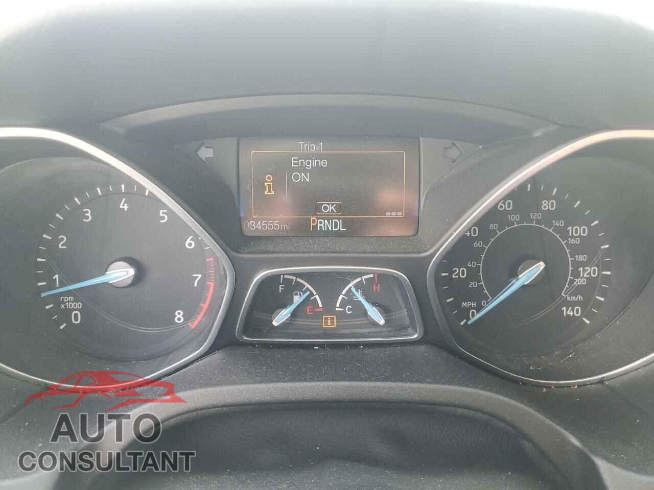 FORD FOCUS 2015 - 1FADP3E23FL333525