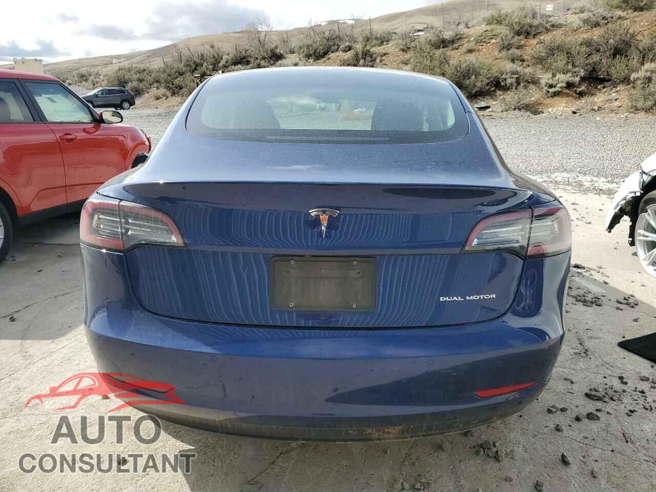 TESLA MODEL 3 2022 - 5YJ3E1EB9NF305021