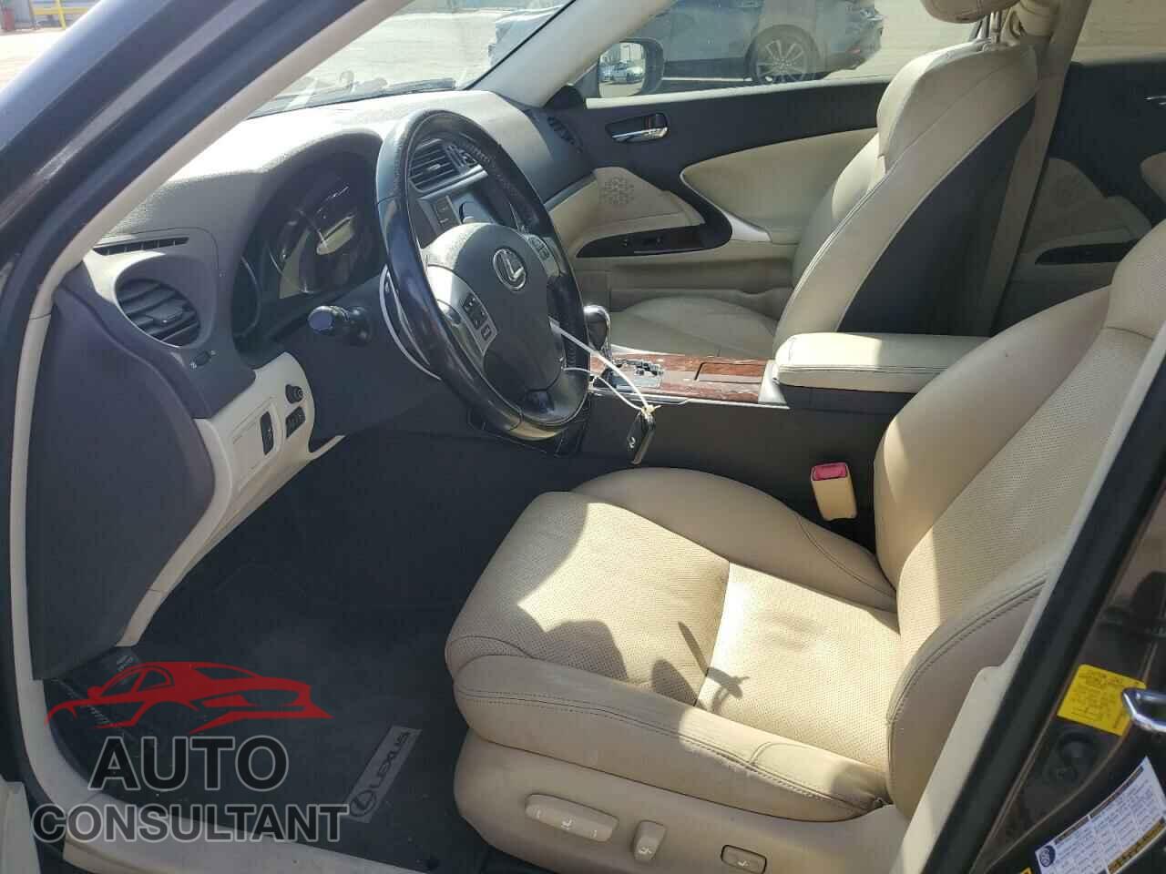 LEXUS IS 2012 - JTHBF5C26C5159631