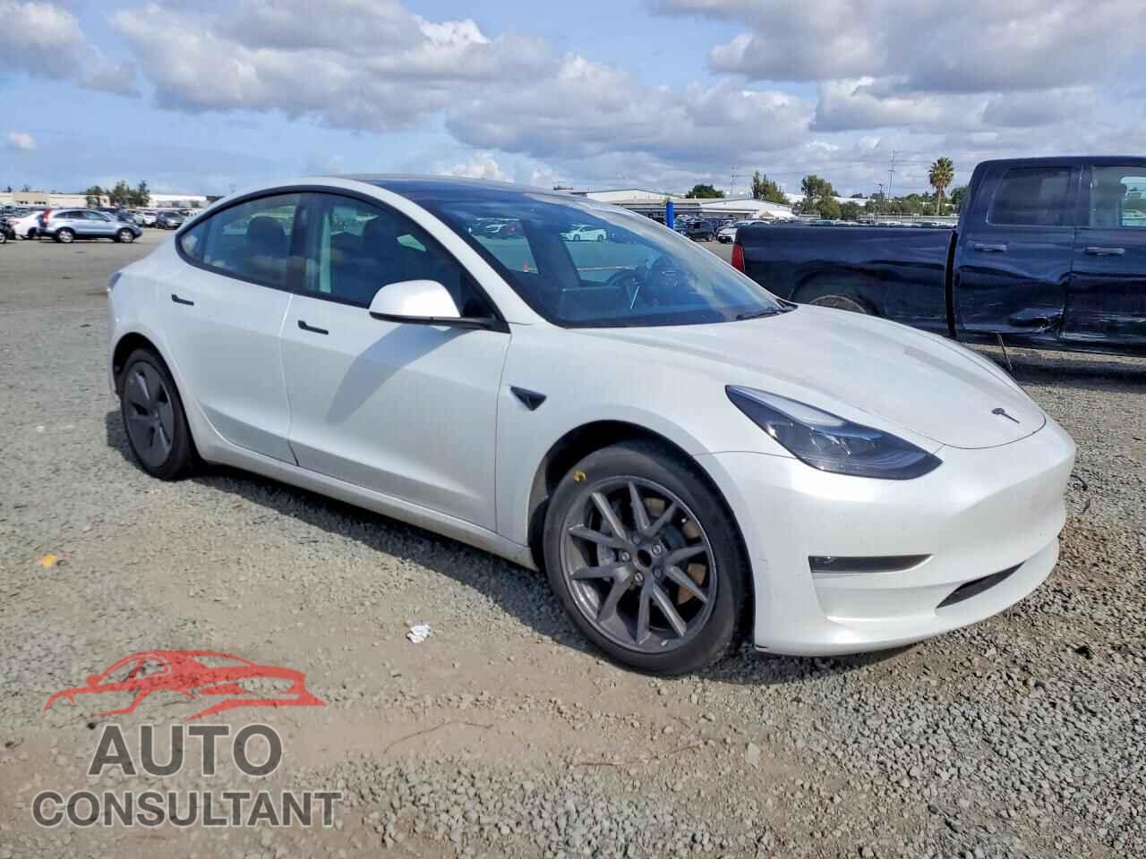 TESLA MODEL 3 2023 - 5YJ3E1EA2PF457345