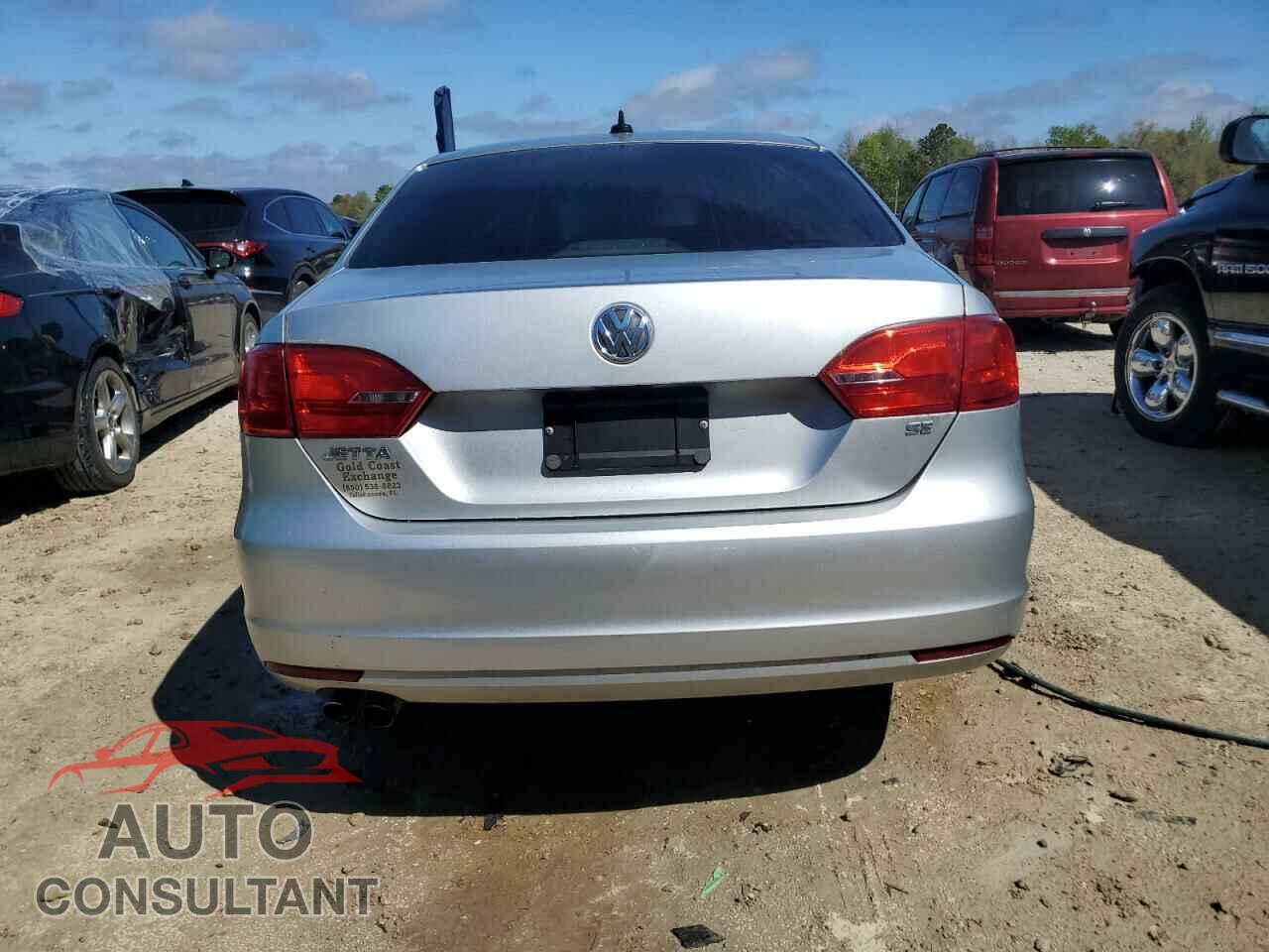 VOLKSWAGEN JETTA 2014 - 3VWD17AJ8EM268357