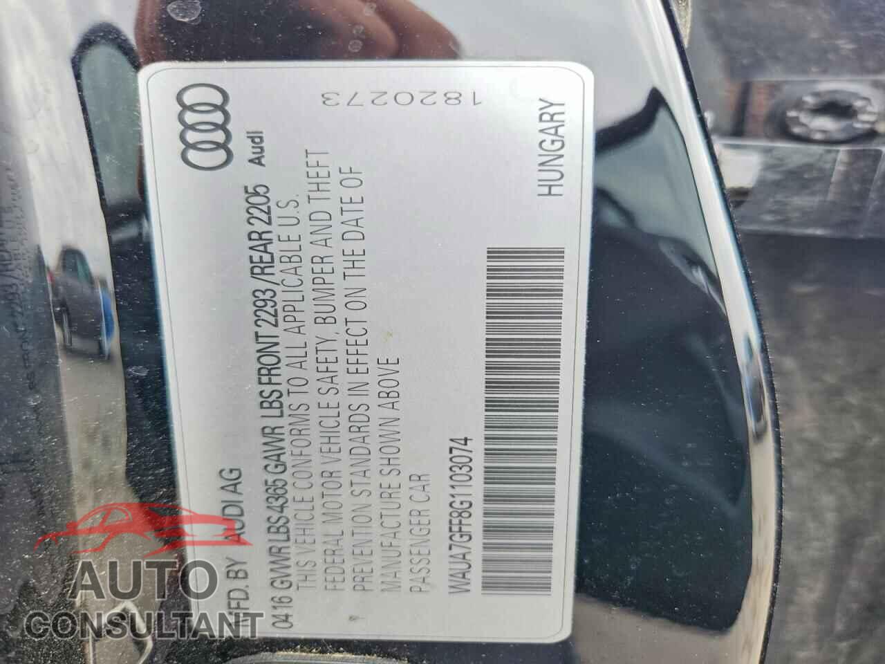 AUDI A3 2016 - WAUA7GFF8G1103074