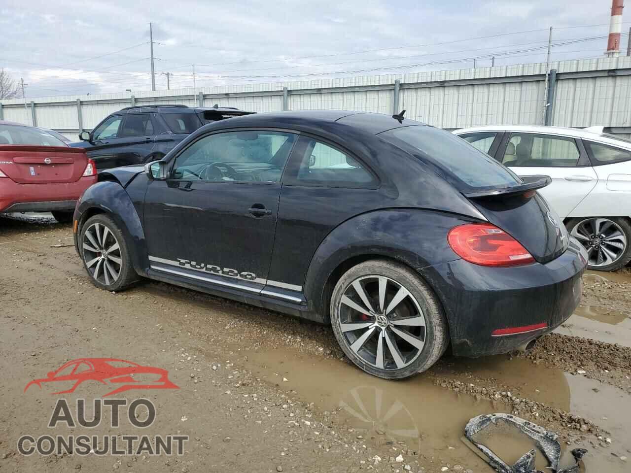 VOLKSWAGEN BEETLE 2012 - 3VWVA7AT8CM605581
