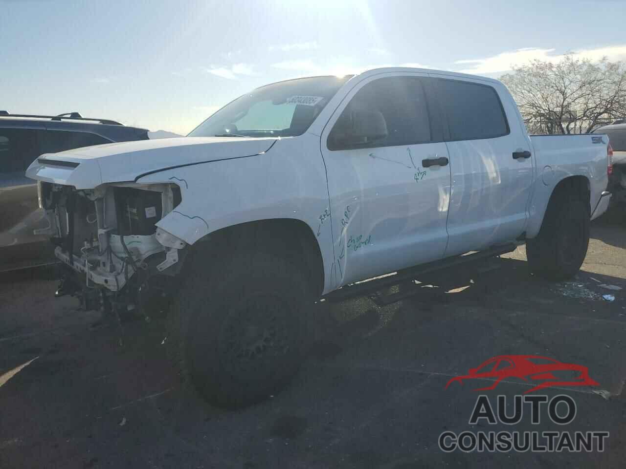 TOYOTA TUNDRA 2020 - 5TFDY5F19LX900317