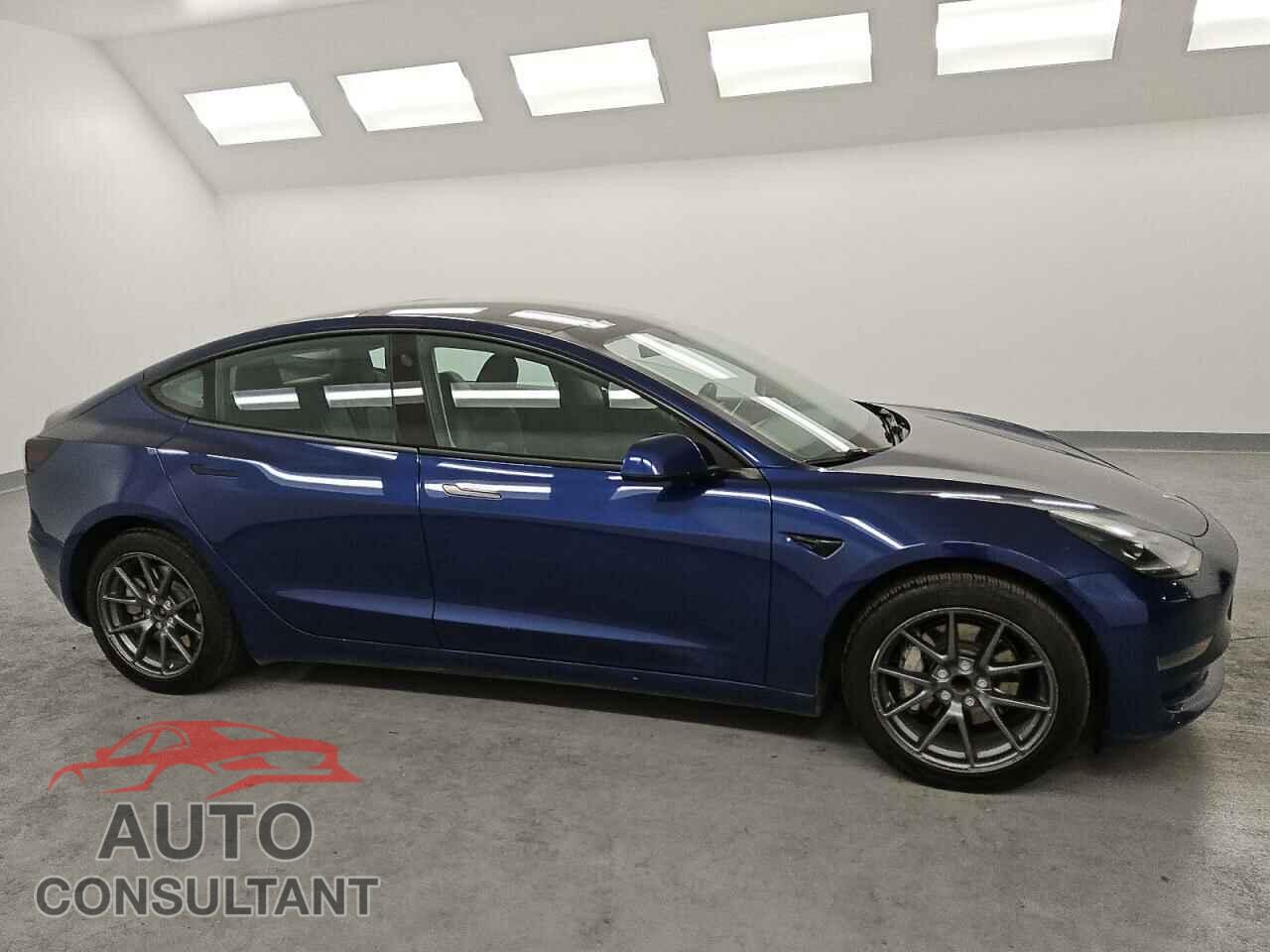 TESLA MODEL 3 2022 - 5YJ3E1EA6NF288864