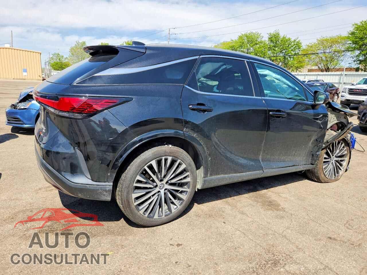 LEXUS UNKNOWN 2023 - 2T2BBMCA6PC017105
