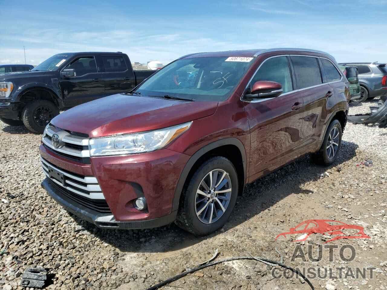 TOYOTA HIGHLANDER 2018 - 5TDJZRFH9JS492859