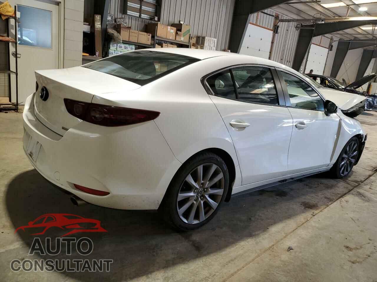 MAZDA 3 2019 - JM1BPACL4K1106898