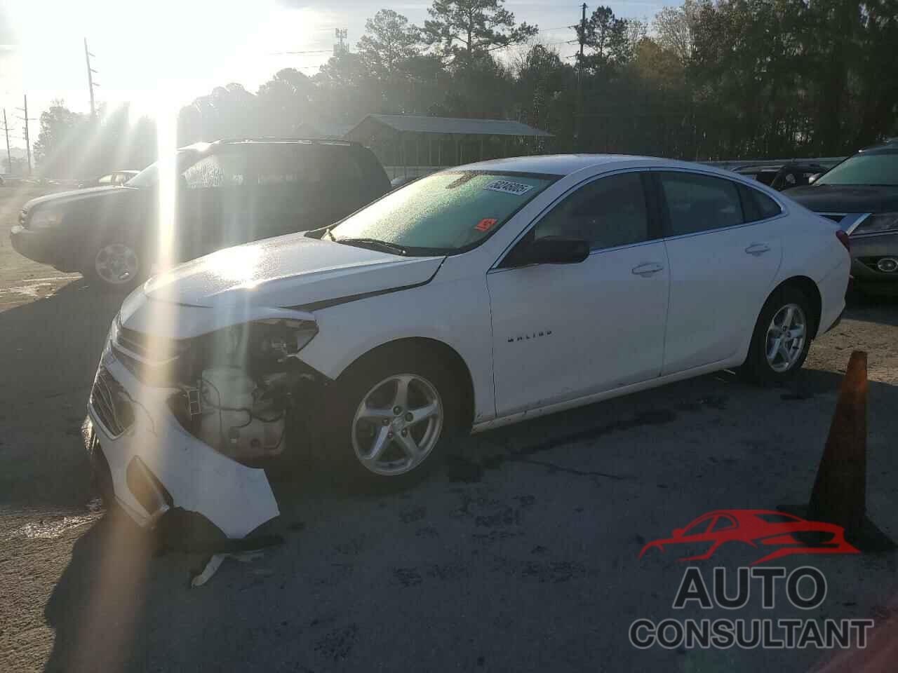 CHEVROLET MALIBU 2018 - 1G1ZB5ST1JF216887