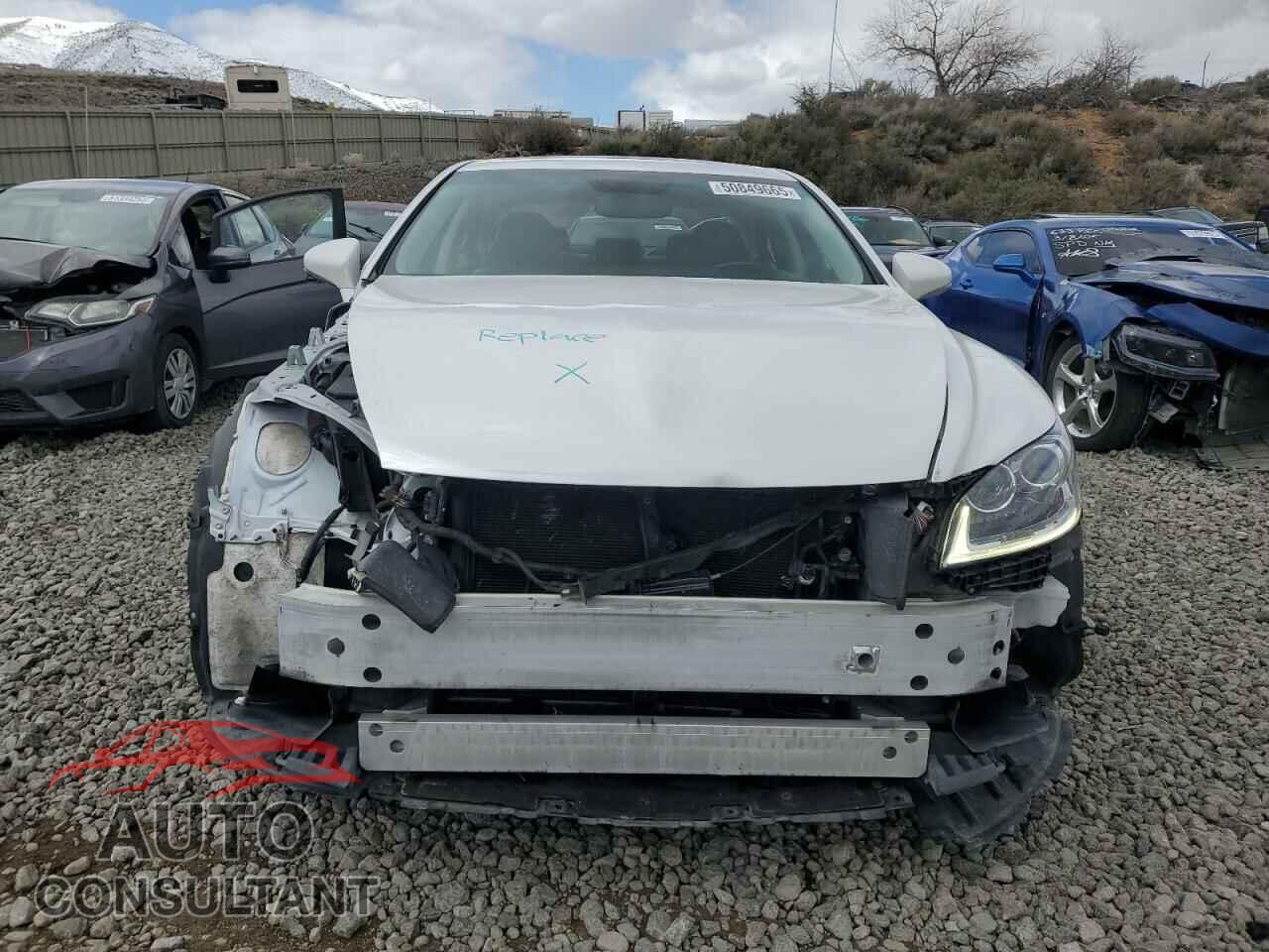 LEXUS LS460 2017 - JTHCL5EF9H5028312