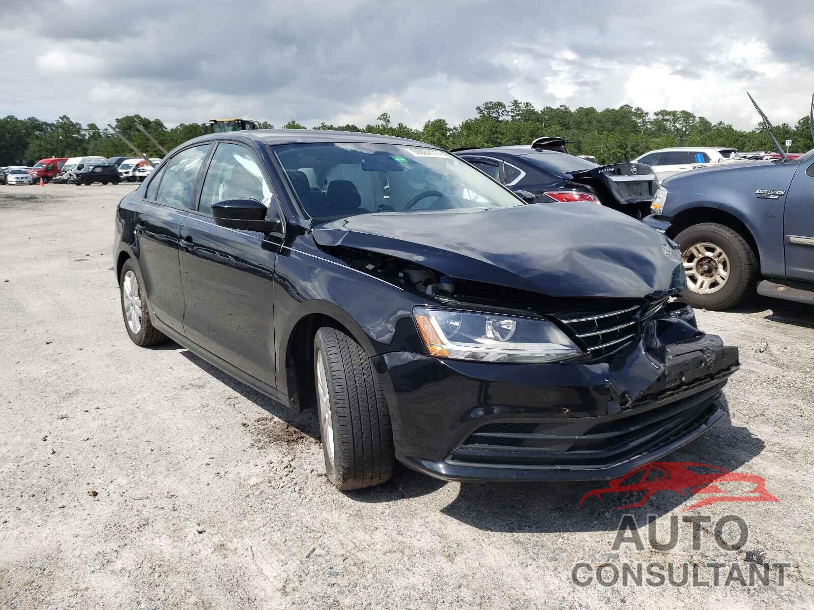 VOLKSWAGEN JETTA 2018 - 3VW2B7AJ8JM222140