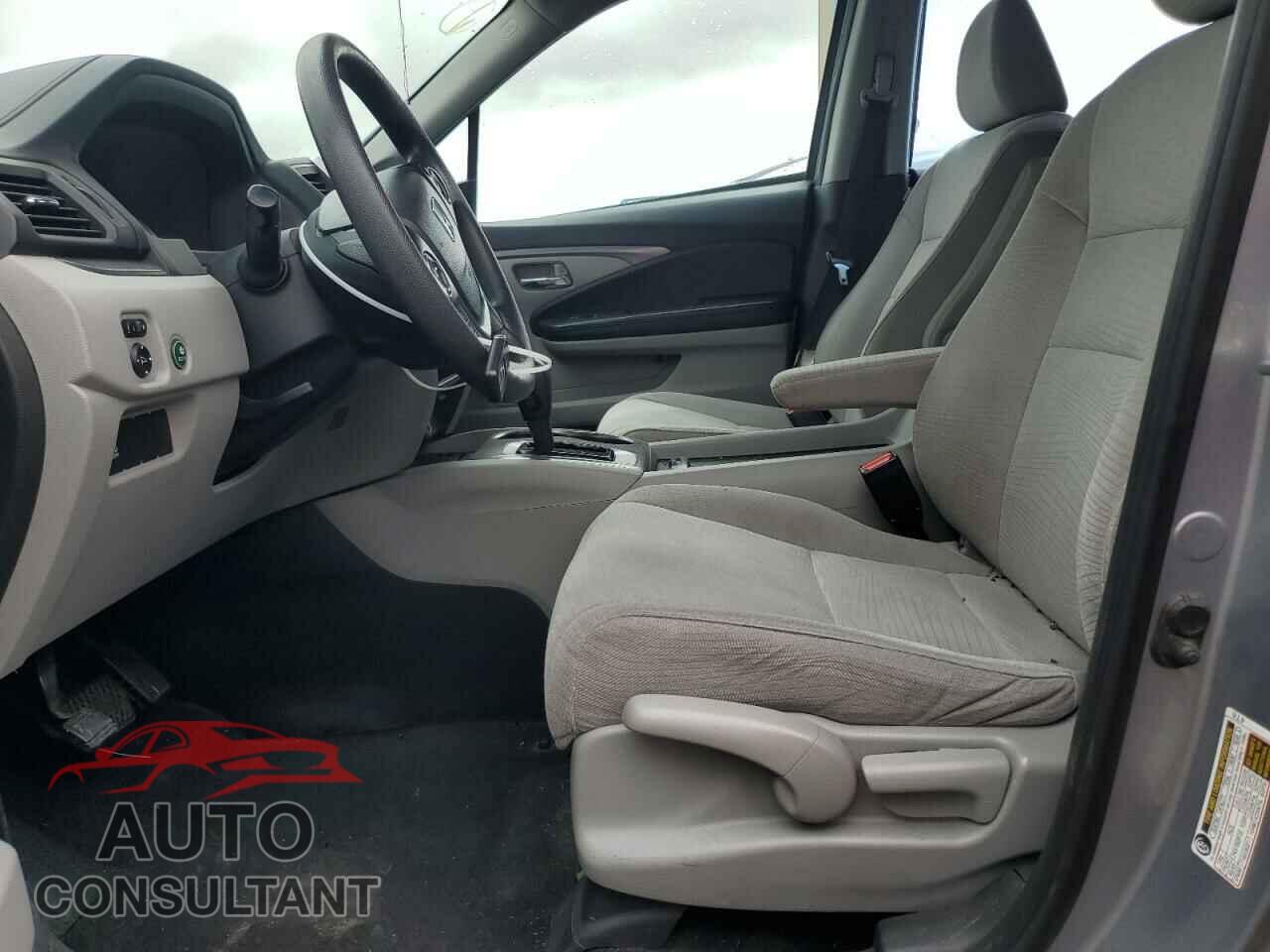 HONDA PILOT 2017 - 5FNYF5H11HB014885