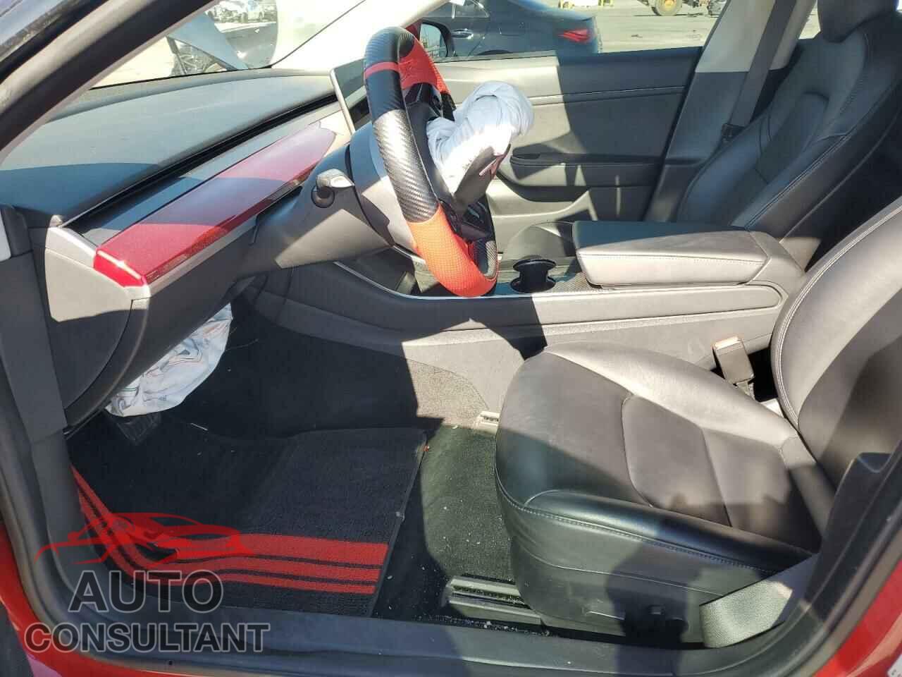 TESLA MODEL 3 2018 - 5YJ3E1EA2JF049533