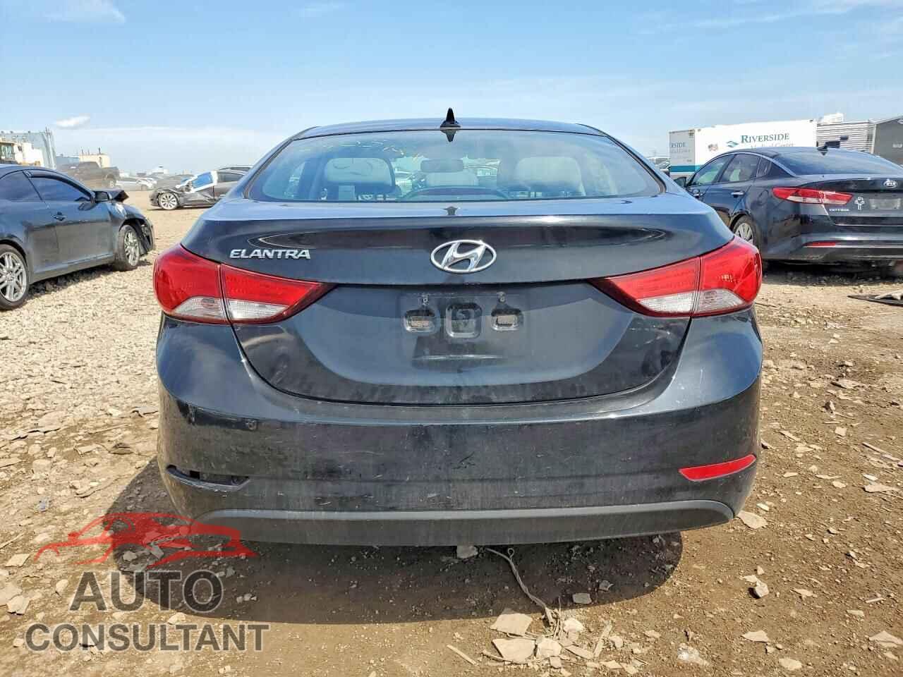 HYUNDAI ELANTRA 2015 - KMHDH4AE3FU310104