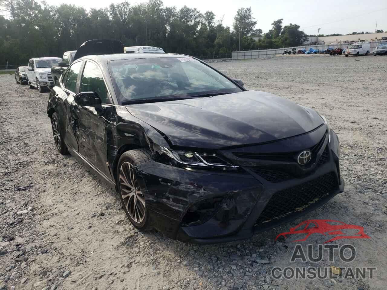 TOYOTA CAMRY 2020 - 4T1G11AK2LU930444