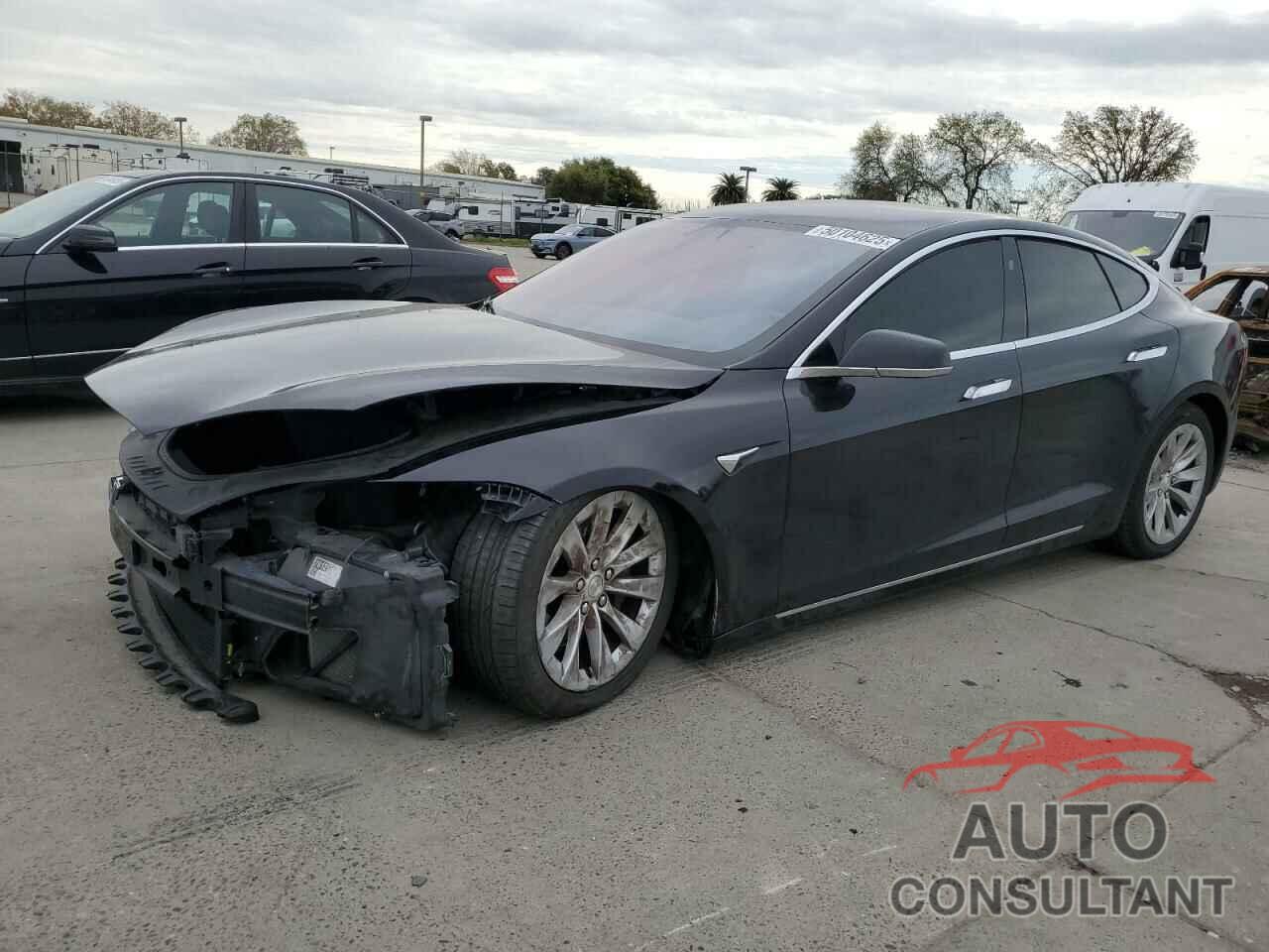 TESLA MODEL S 2018 - 5YJSA1E29JF293521