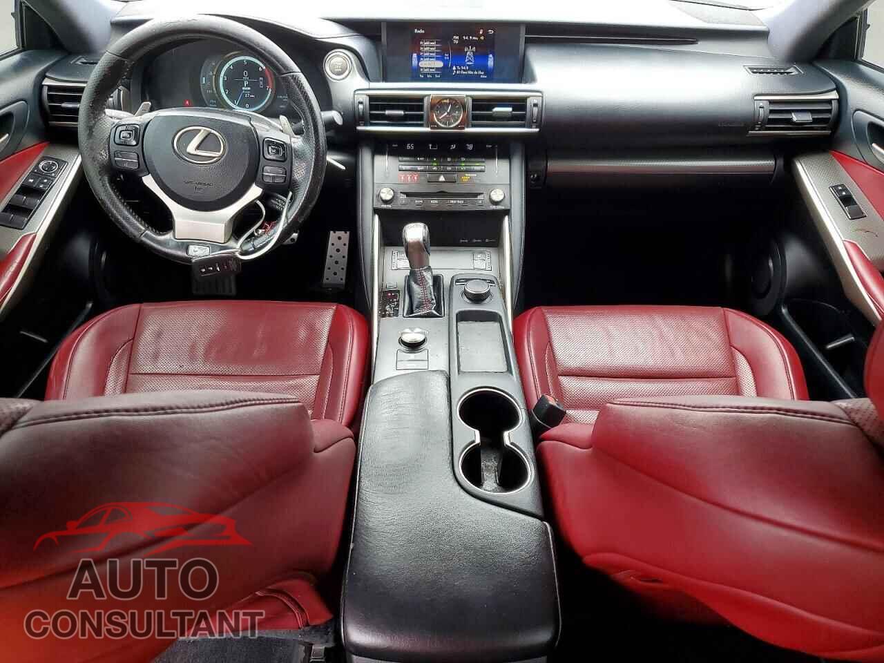 LEXUS IS 2018 - JTHBA1D29J5066654