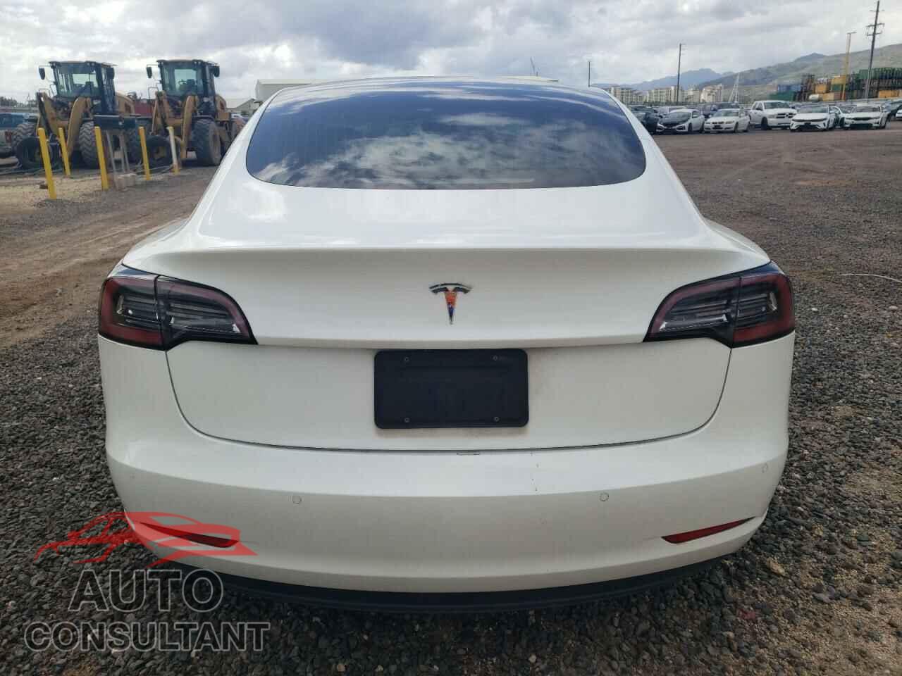 TESLA MODEL 3 2019 - 5YJ3E1EA9KF332853