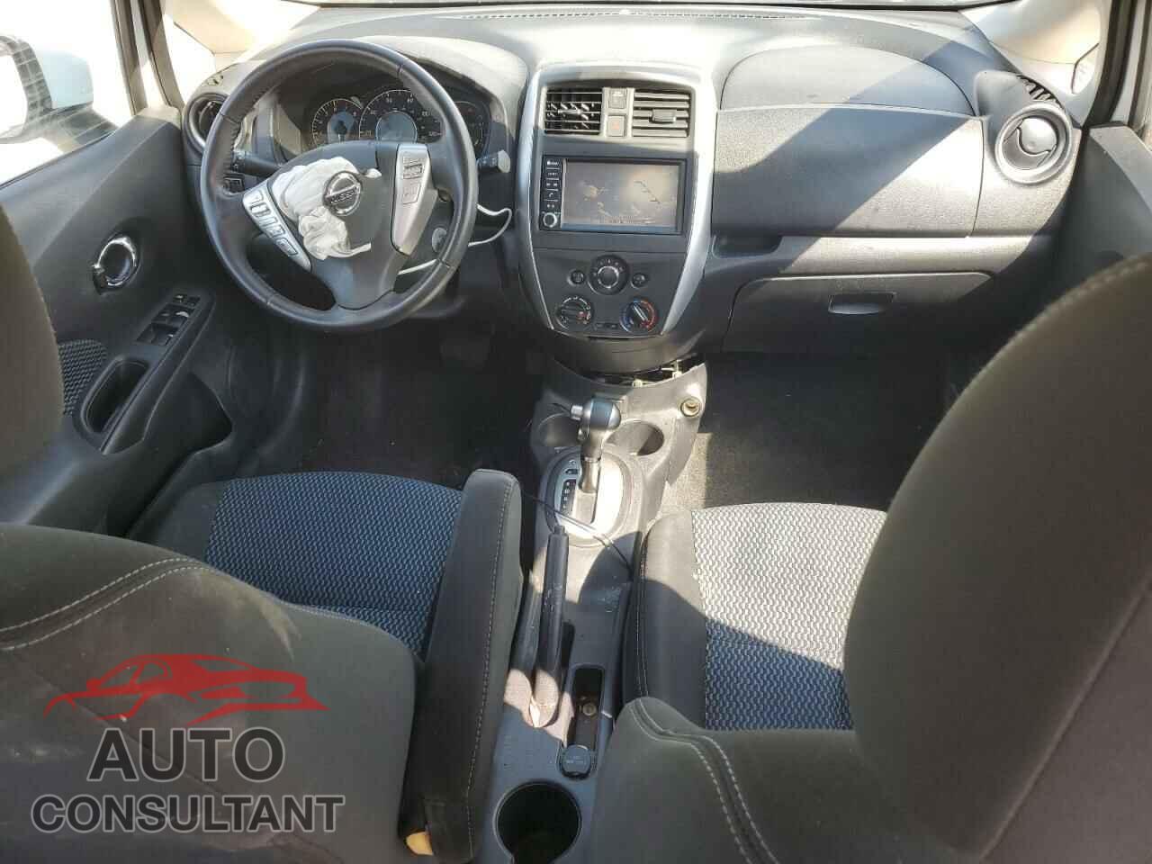 NISSAN VERSA 2019 - 3N1CE2CP3KL358205